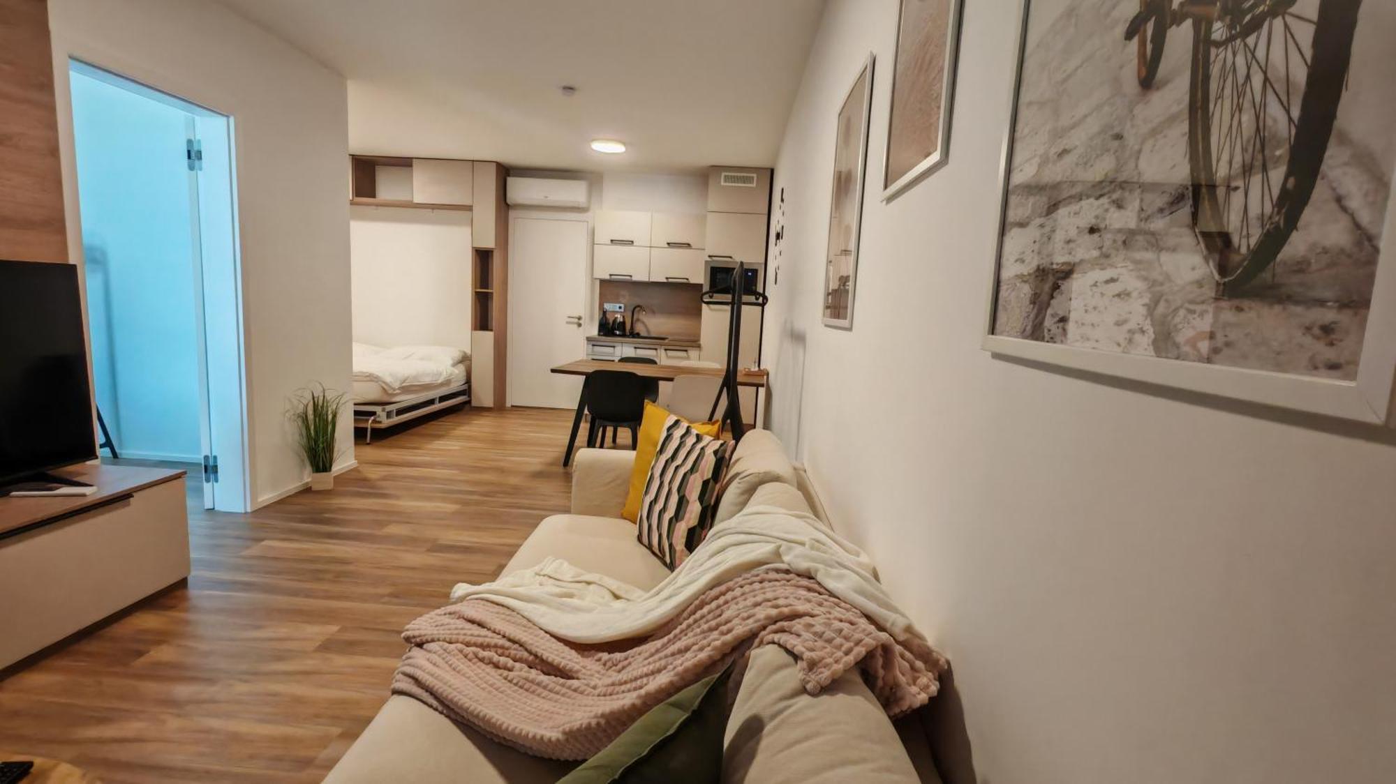 מיקולוב Apartmany Muslovske Vinohrady מראה חיצוני תמונה
