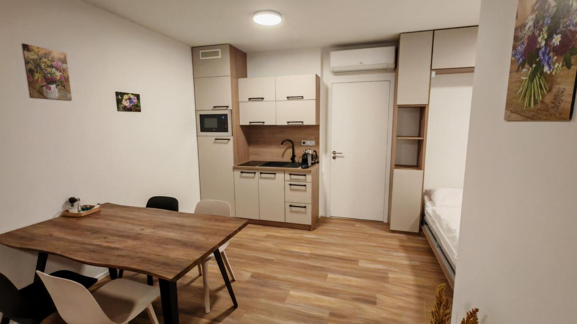 מיקולוב Apartmany Muslovske Vinohrady מראה חיצוני תמונה